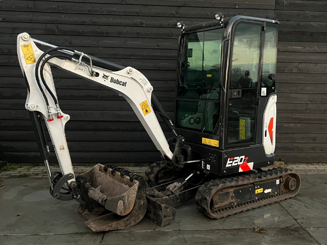 Van der Zwaag - graafmachines